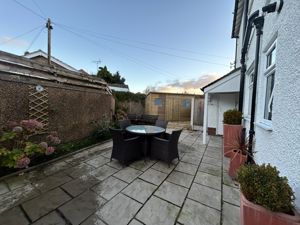 Photo 19- click for photo gallery